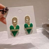 Oil Drop Chain Green Heart Earrings New Korean Three-dimensional Heart Earrings Female sku image 1