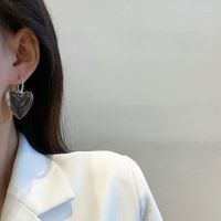 Fashion Simple Heart-shaped Earrings Retro Earring Alloy Ear Hook main image 3
