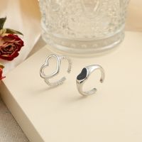 Punk Style Retro Couple Hollow Black Dripping Oil Heart Ring 2-piece Set main image 1