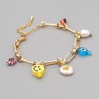 Bracelet En Acier Inoxydable De Mode Créative Perle D&#39;eau Douce Smiley Bracelet De Perles De Fleur De Verre sku image 1