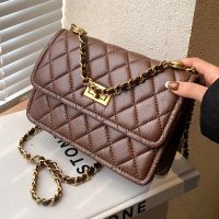 Fashion Solid Color Lock Embroidery New Trendy Rhombus Chain Bag main image 2