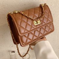 Fashion Solid Color Lock Embroidery New Trendy Rhombus Chain Bag main image 3
