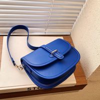 Fashion Solid Color Saddle Messenger Geometric Bag Wholesale main image 3