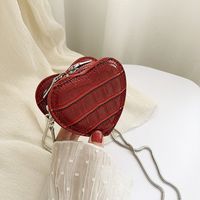 Bolsa De Lápiz Labial Mini Nicho De Mensajero De Cadena En Forma De Corazón De Moda Al Por Mayor main image 1