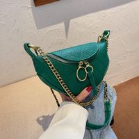 Retro Fashion Korean Solid Color Hollow Chain Messenger Saddle Bag main image 4