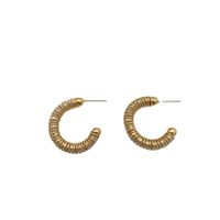Pearl Earrings Female C-shaped Spring Niche Fashion Metal Earrings main image 6