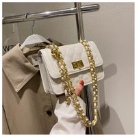 Fashion Lock Lingge Chain Fashion Geometric Shoulder Bag Wholesale sku image 2