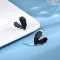 Vintage Solid Color Dripping Oil Heart-shaped Metal Earrings Wholesale main image 3
