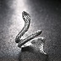 European And American Punk Silver-plated Alloy Snake Shape Men's Ring main image 3