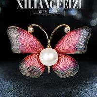 Sandblasted Enamel Color Glaze Natural Freshwater Pearl Butterfly Brooch Pin main image 4