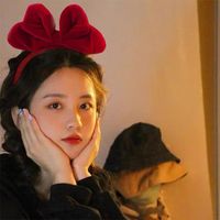 New Autumn And Winter Red Velvet Bow Headbands Retro Headbands Wholesale main image 4