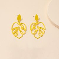 European And American New Hollow Leaf Earrings Female Retro Alloy Earrings sku image 1