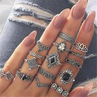 Bohemian Retro Hollow Anemone Inlaid Zircon Geometric Ring main image 1