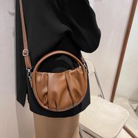 New Semicircle Saddle Bag Fashion Single Shoulder Messenger Pleated Cloud Bag main image 5