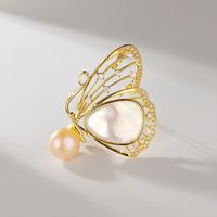 Fashion Shell Butterfly Brooch Zircon Corsage Freshwater Pearl Pin sku image 1
