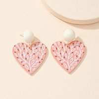 Fashion Heart Leaf Acrylic Inlaid Pearl Stud Earrings Wholesale main image 4