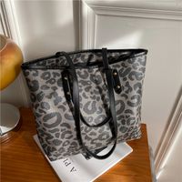Leopard Print Large-capacity Handbag New Shoulder Messenger Bag main image 5