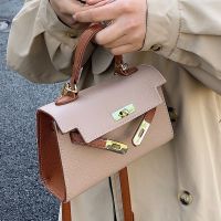 Neue All-match-farbkontrast Messenger Bag Textur Retro Trendige Handtasche Kleine Quadratische Tasche main image 4