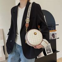New Small Round Bag Rhombus Bag Chain Bag Embroidery Thread Women's Mobile Phone Bag main image 5