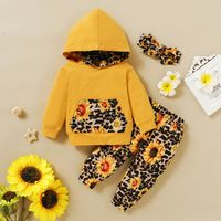 Yellow Print Hooded Cotton Sunflower Leopard Print Hooded Long-sleeved Pocket Sweatshirt Three-piece Set main image 2