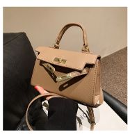New All-match Color Contrast Messenger Bag Texture Retro Trendy Handbag Small Square Bag sku image 1