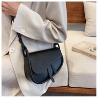 New Fashion Messenger Bag Texturesingle Shoulder Underarm Saddle Bag sku image 2