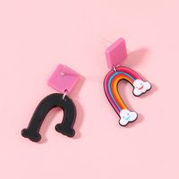 Boucles D&#39;oreilles Acryliques Arc-en-ciel De Coeur Créatif Coréen Boucles D&#39;oreilles Assorties Aux Couleurs De La Mode main image 5