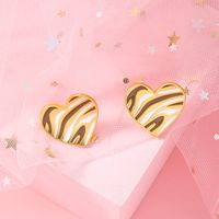 Korean Dripping Oil Leopard Print Heart-shaped Earrings main image 4