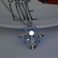European And American Luminous Diy Bee Pendant Necklace Wholesale sku image 2