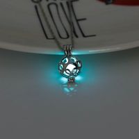 Personality Hollow Round Luminous Diy Pendant Luminous Necklace Wholesale sku image 1