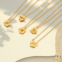 European And American Light Luxury Flower Ot Buckle Titanium Steel Plated 18k Real Gold Necklace main image 1