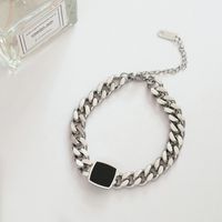 Großhandel Einfacher Stil Geometrisch Titan Stahl Einbrennlack Halskette sku image 4