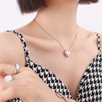 Fashion Peach Heart Necklace Female Light Luxury Titanium Steel Clavicle Chain Wholesale sku image 4