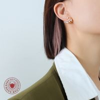 Boucles D&#39;oreilles Coréennes Incrustées De Zircons Boucles D&#39;oreilles Élégantes En Cuivre Et Or main image 5
