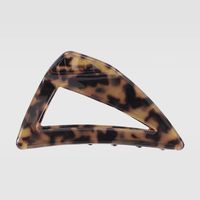 Beige Leopard Triangle Personalized Retro Triangle Resin Hair Clip main image 3