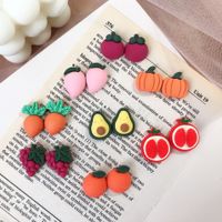 Mignon Fruit Résine Femmes Boucles D'oreilles 1 Paire main image 1