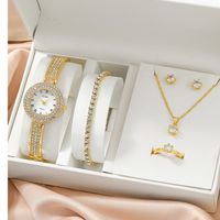 Fashion Solid Color Jewelry Buckle Quartz Women's Watches main image 2