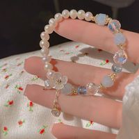 Elegant Flower Pearl Beaded Bracelets sku image 1