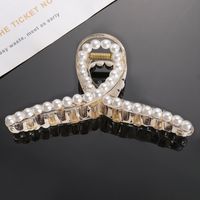 Fashion Geometric Square Heart Shape Arylic Imitation Pearl Hollow Out Hair Claws 1 Piece main image 5