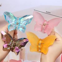 Sweet Butterfly Resin Hair Claws 1 Piece main image 1