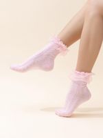 Women's Simple Style Solid Color Cotton Lace Ankle Socks 2 Pieces main image 3