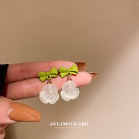 1 Pair Elegant Korean Style Flower Arylic Drop Earrings main image 1