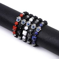 Fashion Devil's Eye Palm Artificial Crystal Stone Irregular Beaded Polishing Bracelets 1 Piece main image 3