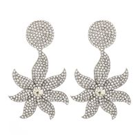 Fashion Retro Exaggerated Flowers Full Of Diamond Earrings sku image 3