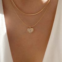Retro Herzform Blume Legierung Emaille Künstliche Perlen Strasssteine Frau Halskette 1 Stück main image 3