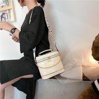 Women's Large Pu Leather Solid Color Fashion Bucket Zipper Bucket Bag main image 4