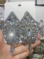 Moda Borla Aleación Embutido Diamantes De Imitación Mujeres Pendientes De Gota 1 Par sku image 2