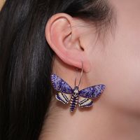 1 Pair Retro Moth Three-dimensional Arylic Drop Earrings main image 1