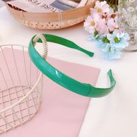 Korean Girl Color Folding Thin-edged Headband Simple Plastic Toothed Non-slip Headband Candy-colored Resin Wholesale Nihaojewelry sku image 3