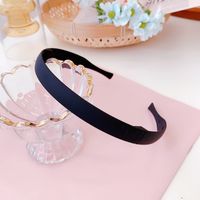 Korean Girl Color Folding Thin-edged Headband Simple Plastic Toothed Non-slip Headband Candy-colored Resin Wholesale Nihaojewelry sku image 6
